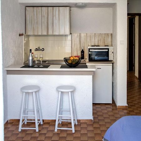Amazona Aparthotel Agia Pelagia Екстериор снимка
