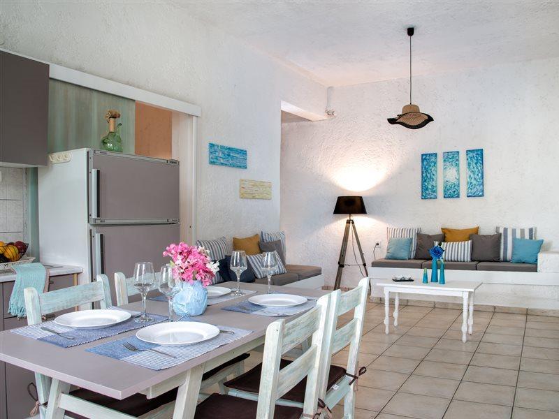 Amazona Aparthotel Agia Pelagia Екстериор снимка