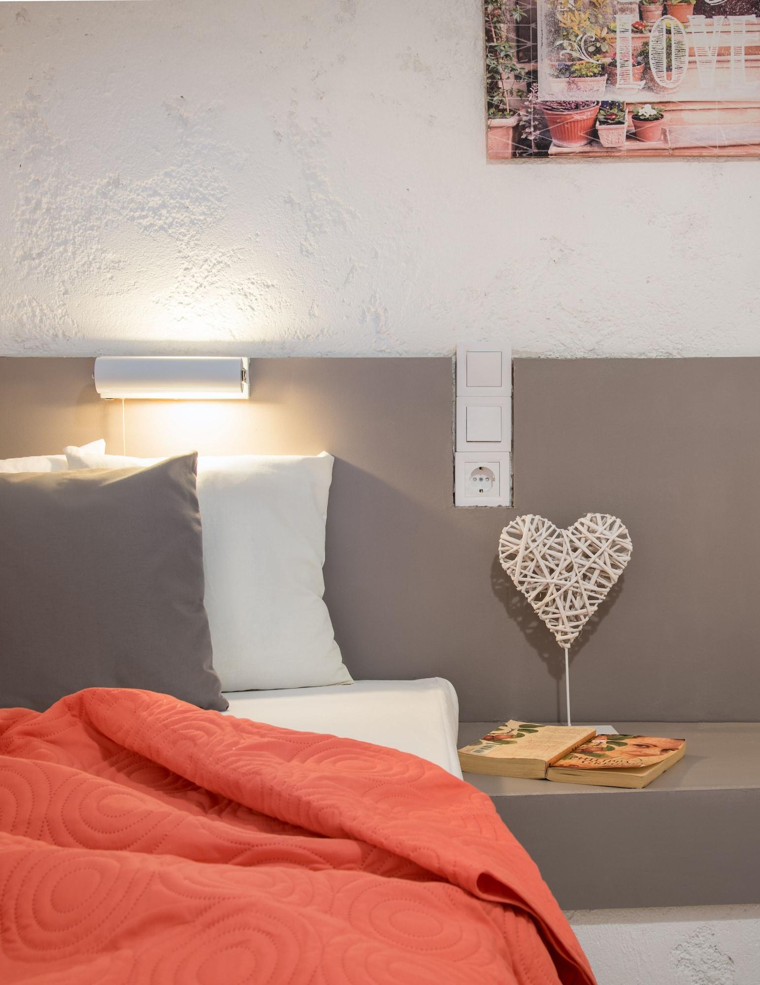 Amazona Aparthotel Agia Pelagia Екстериор снимка