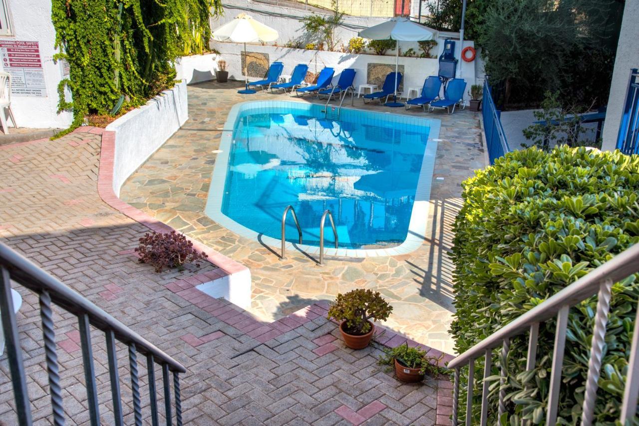 Amazona Aparthotel Agia Pelagia Екстериор снимка