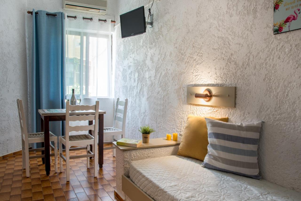 Amazona Aparthotel Agia Pelagia Екстериор снимка