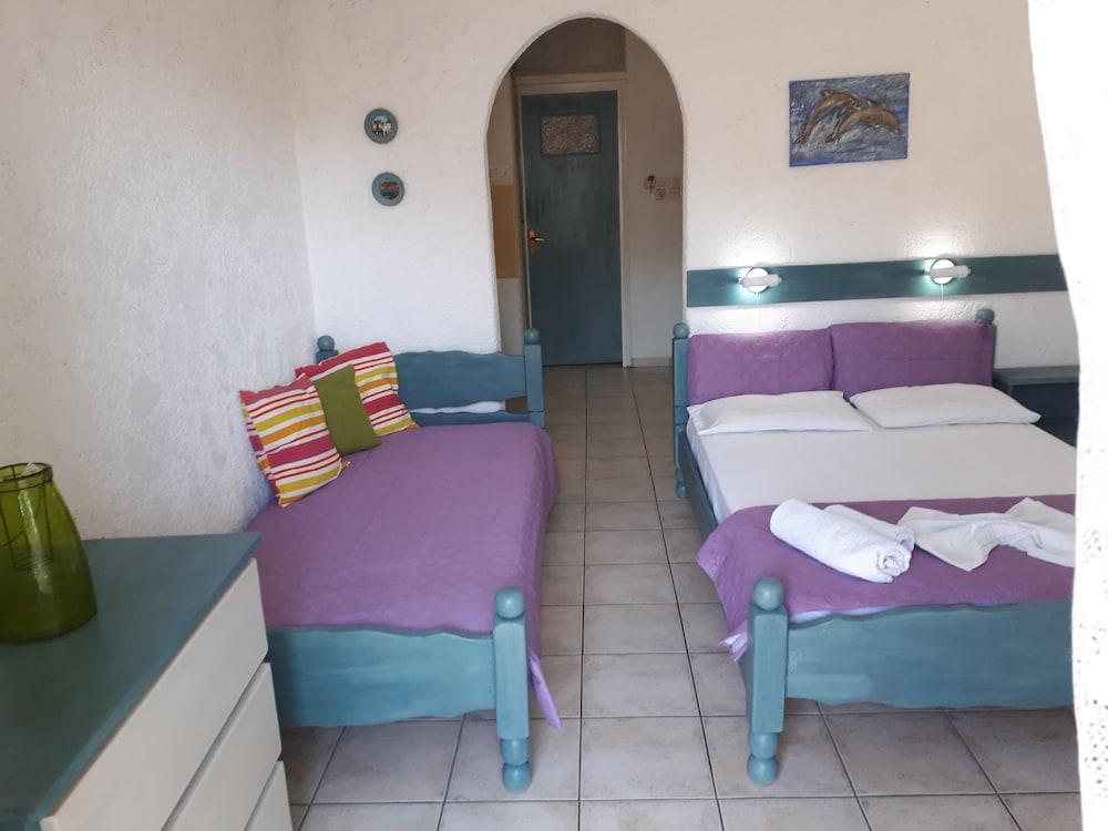 Amazona Aparthotel Agia Pelagia Екстериор снимка