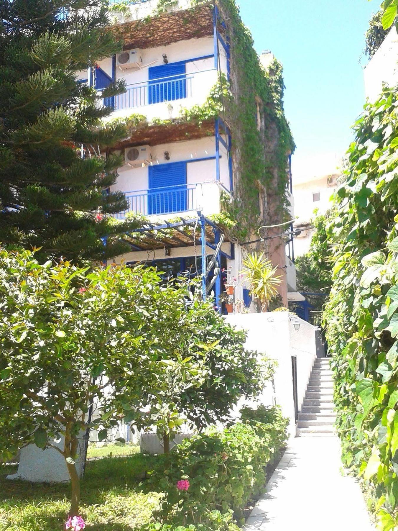 Amazona Aparthotel Agia Pelagia Екстериор снимка